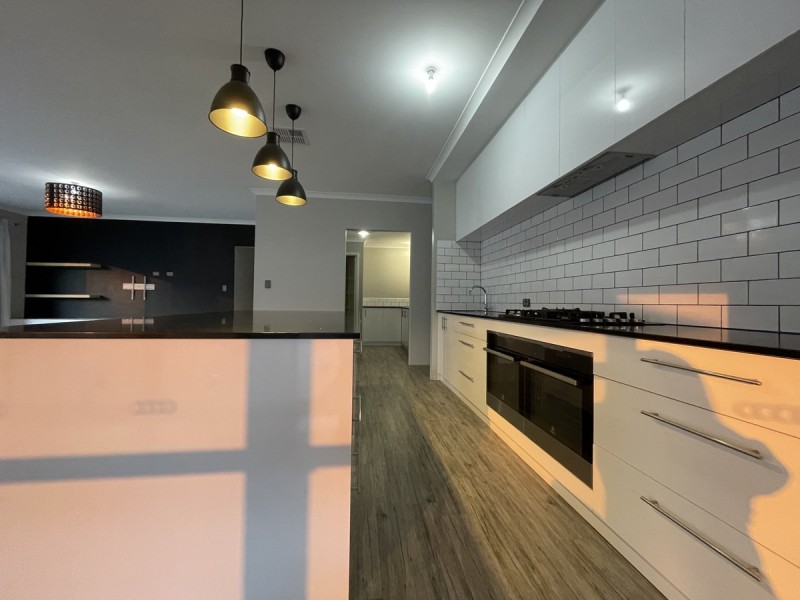 13 Sunset Circle, Pinjarra WA 6208