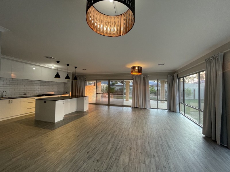 13 Sunset Circle, Pinjarra WA 6208