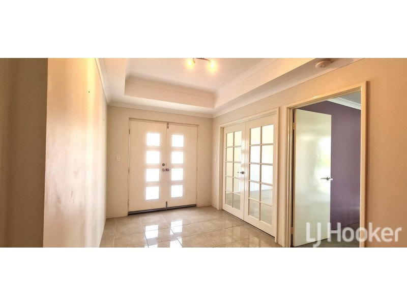 6 Skerne Court, Madora Bay WA 6210