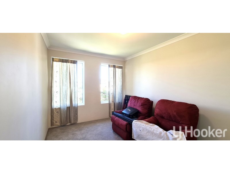 6 Skerne Court, Madora Bay WA 6210