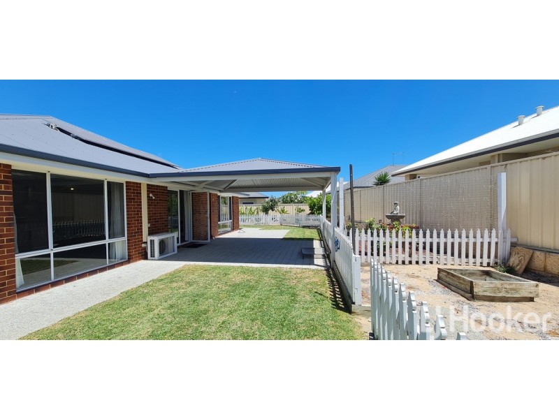 6 Skerne Court, Madora Bay WA 6210