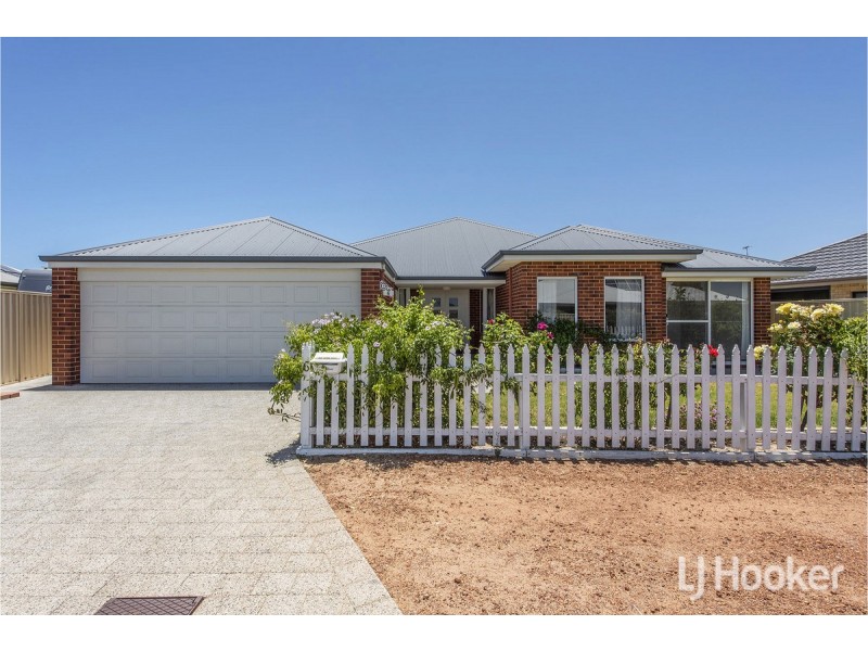 6 Skerne Court, Madora Bay WA 6210
