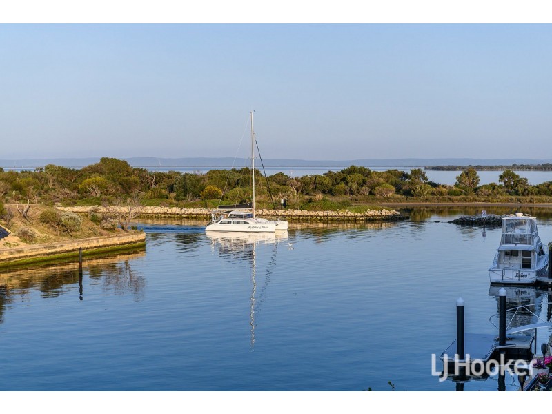 49 Avocet Island Quays, Wannanup WA 6210