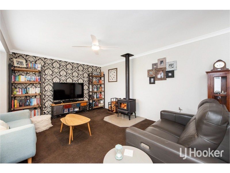 24 Grayswood Retreat, Erskine WA 6210