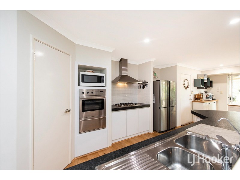24 Grayswood Retreat, Erskine WA 6210