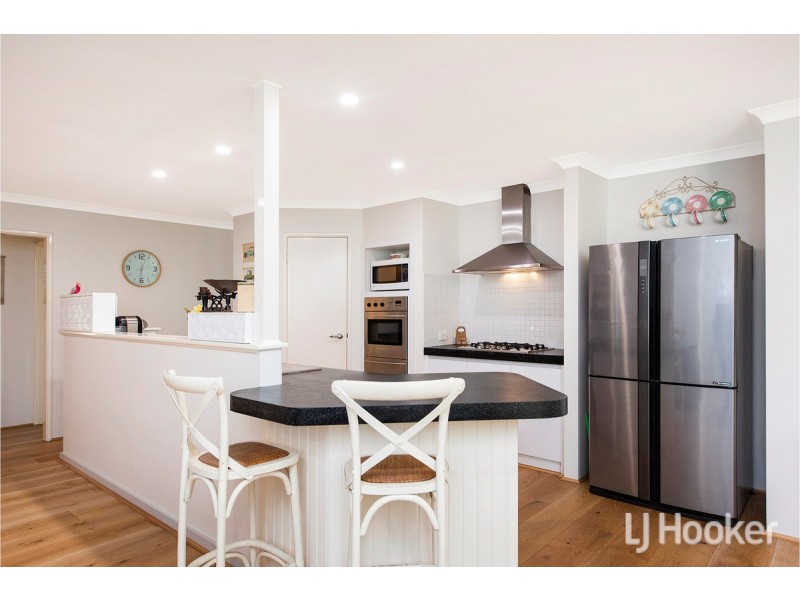 24 Grayswood Retreat, Erskine WA 6210
