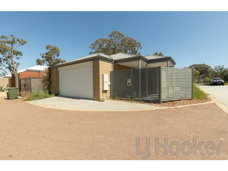 2 Thornbill Crescent, Coodanup WA 6210