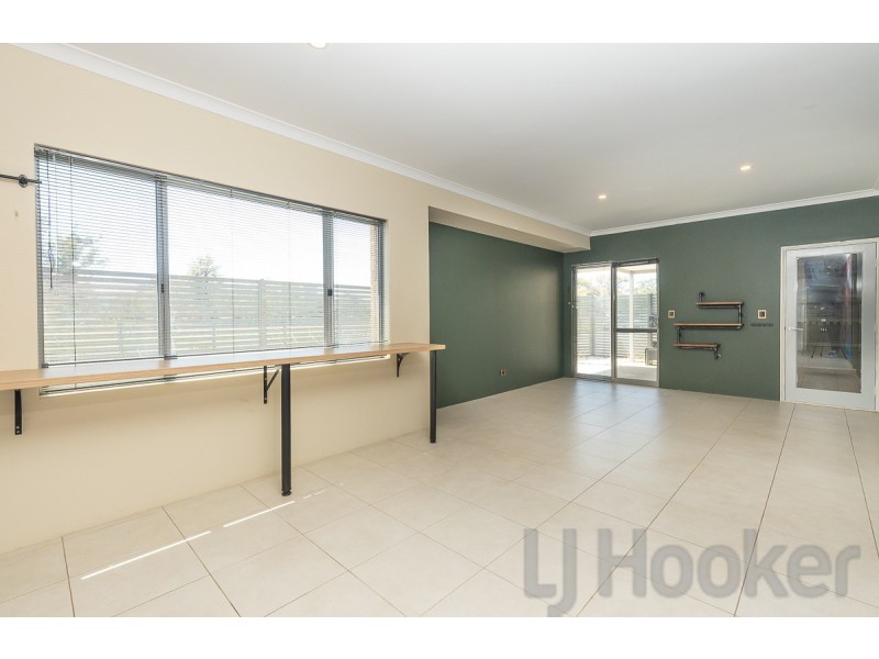 2 Thornbill Crescent, Coodanup WA 6210