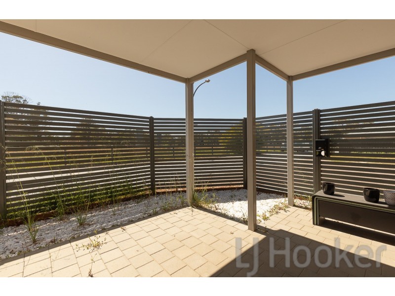 2 Thornbill Crescent, Coodanup WA 6210