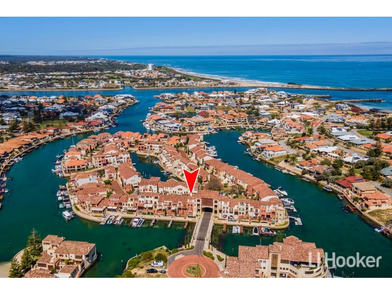 9/18 Port Quays, Wannanup WA 6210