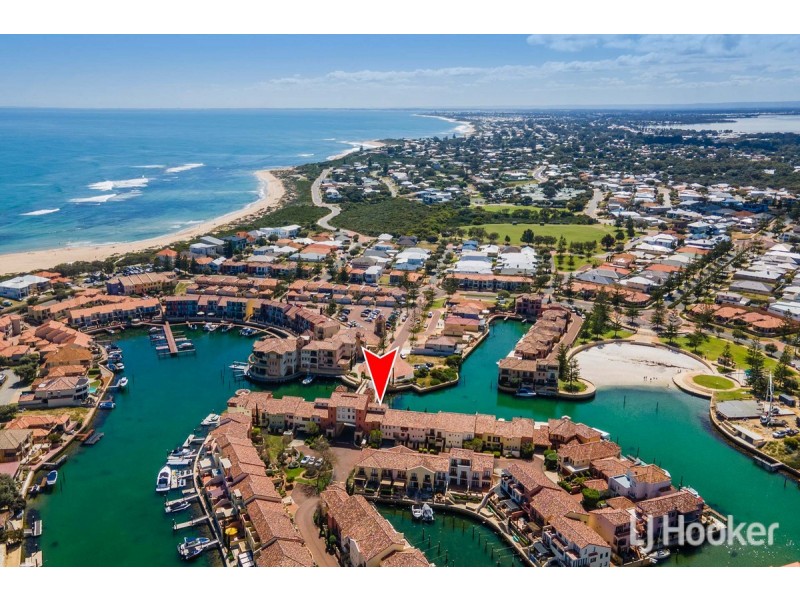 9/18 Port Quays, Wannanup WA 6210