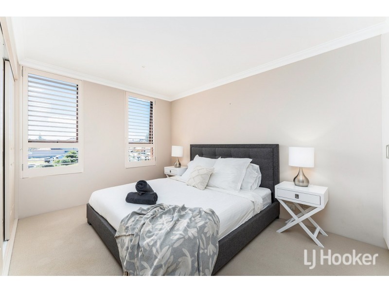 9/18 Port Quays, Wannanup WA 6210