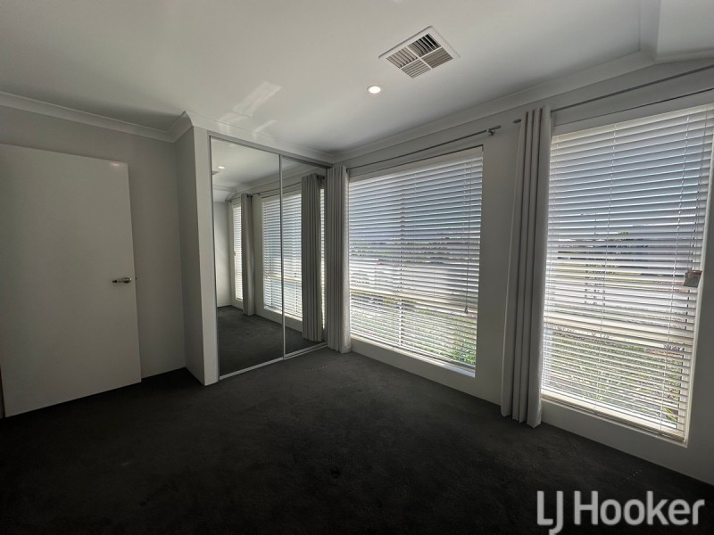 20 Dandelion Road, Karnup WA 6176