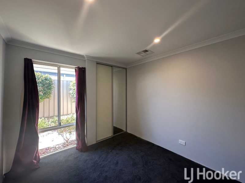 20 Dandelion Road, Karnup WA 6176