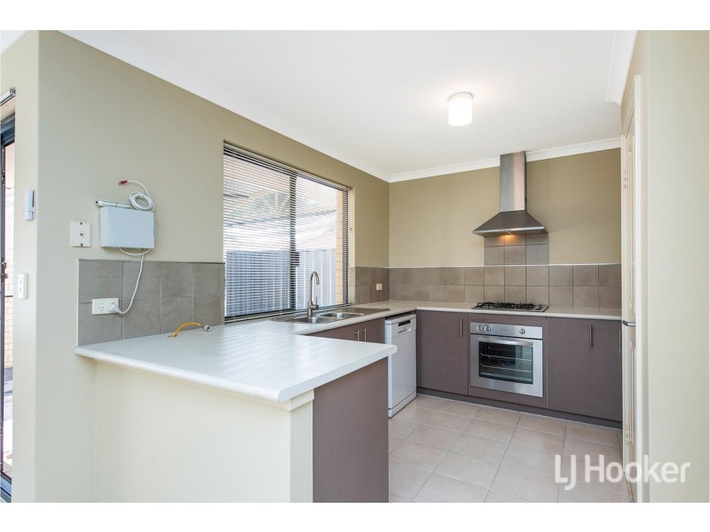 4/18 Irrawaddy Drive, Greenfields WA 6210