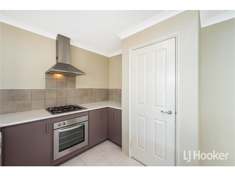 4/18 Irrawaddy Drive, Greenfields WA 6210