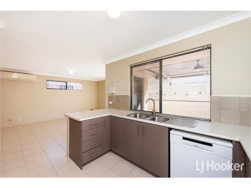 4/18 Irrawaddy Drive, Greenfields WA 6210
