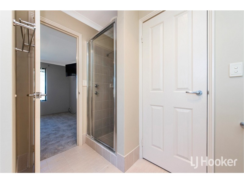 4/18 Irrawaddy Drive, Greenfields WA 6210