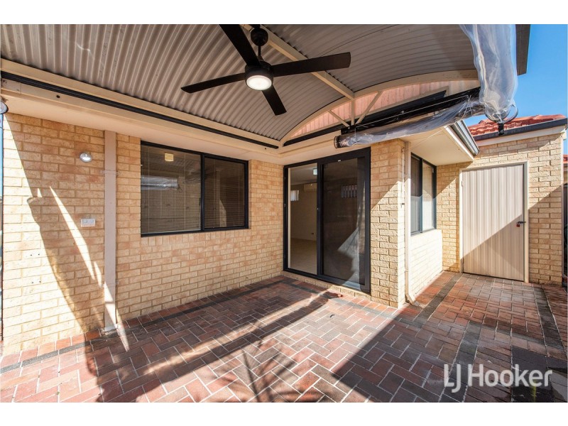 4/18 Irrawaddy Drive, Greenfields WA 6210