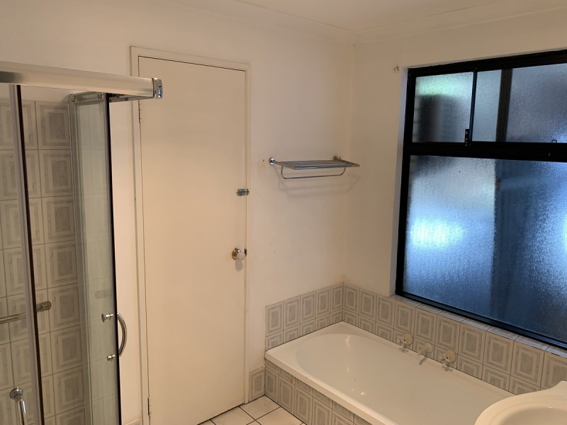 6 Olympus Rise, Greenfields WA 6210