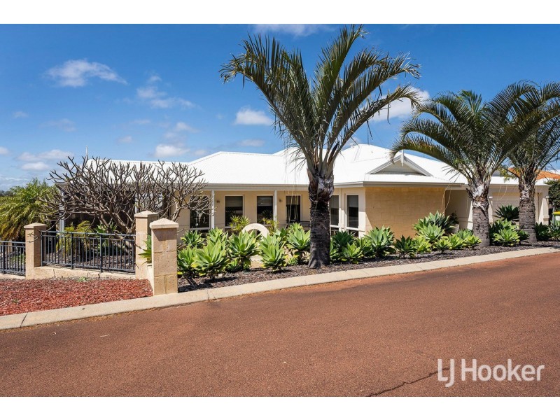 6/4 Maywood Way, Wannanup WA 6210