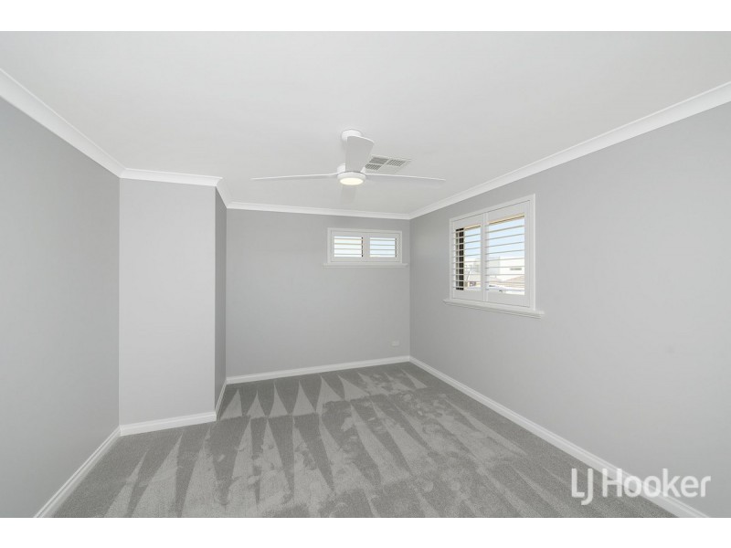 5 George Hibbert Road, Madora Bay WA 6210