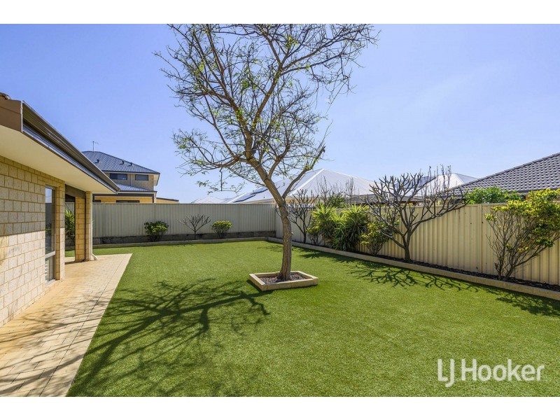 5 George Hibbert Road, Madora Bay WA 6210