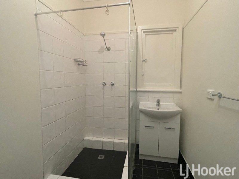 16 Cox Street, Mandurah WA 6210