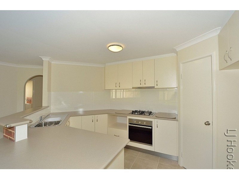 38 Paradise Circuit, Halls Head WA 6210