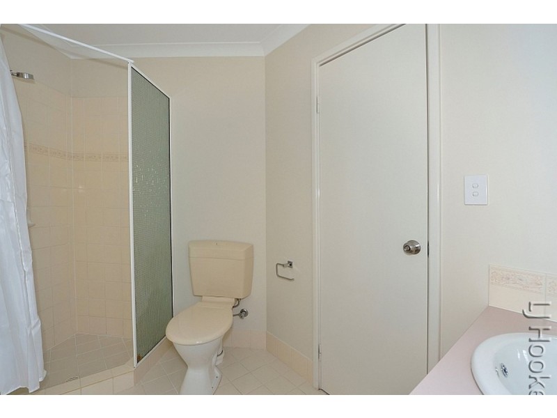 38 Paradise Circuit, Halls Head WA 6210