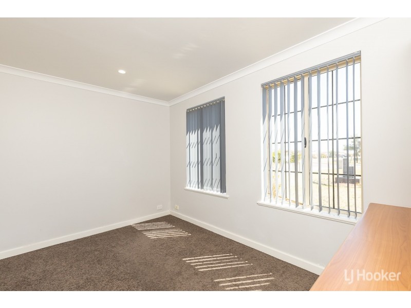 84 Pimento Circle, Port Kennedy WA 6172