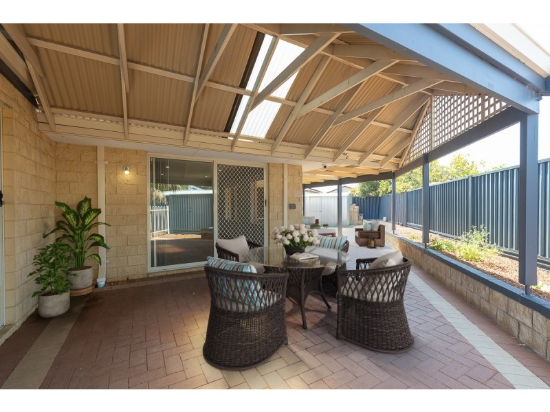 84 Pimento Circle, Port Kennedy WA 6172