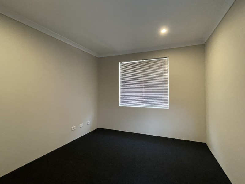 13 Placid Bend, South Yunderup WA 6208