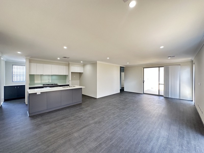 26 Feldspar Road, Karnup WA 6176