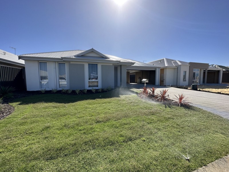 17 Asbury Road, Madora Bay WA 6210