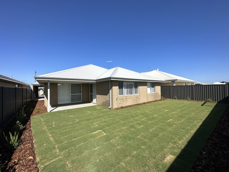 17 Asbury Road, Madora Bay WA 6210