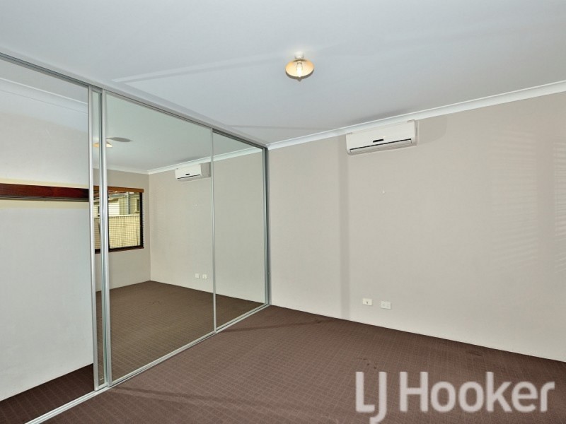 8B Loxton Street, Dudley Park WA 6210