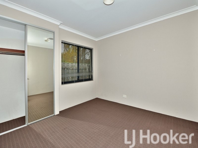 8B Loxton Street, Dudley Park WA 6210