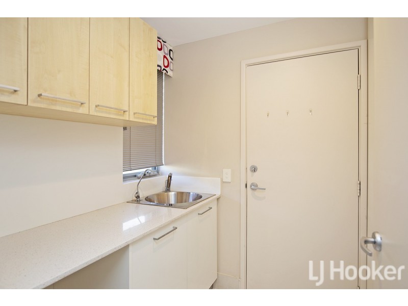 2 Tylney Loop, Meadow Springs WA 6210