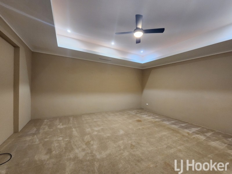 5 Carissa Turn, Halls Head WA 6210