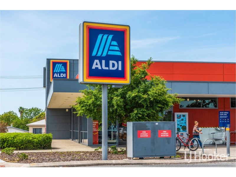 10 Aldgate Street, Mandurah WA 6210