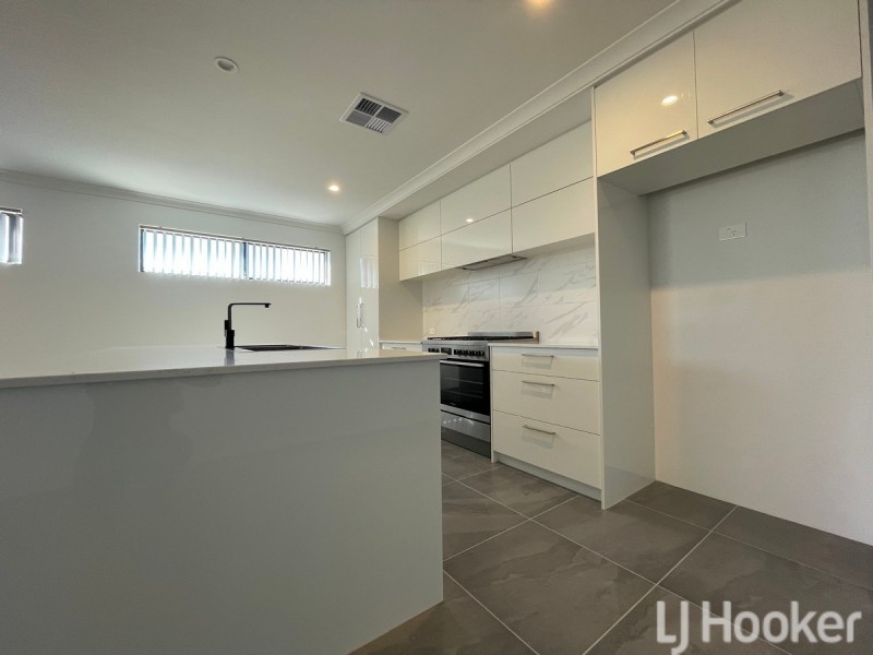 17 Karijini Crescent, Baldivis WA 6171