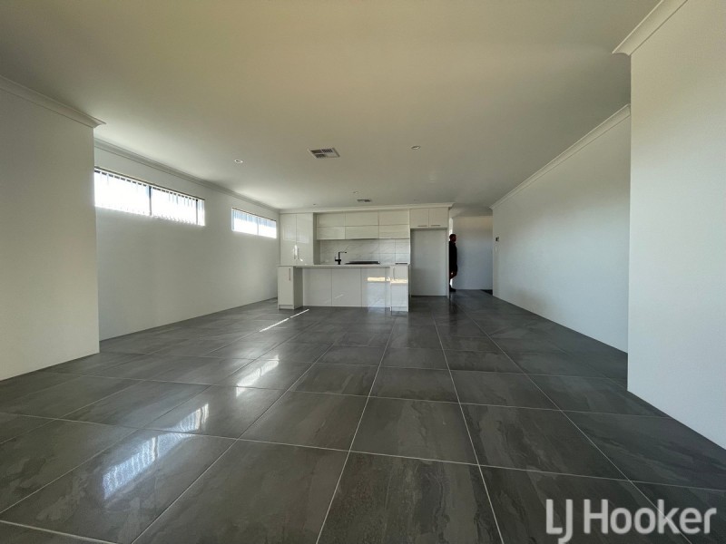 17 Karijini Crescent, Baldivis WA 6171