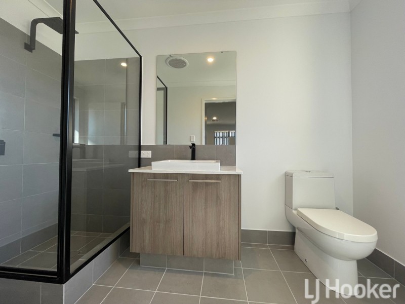 17 Karijini Crescent, Baldivis WA 6171