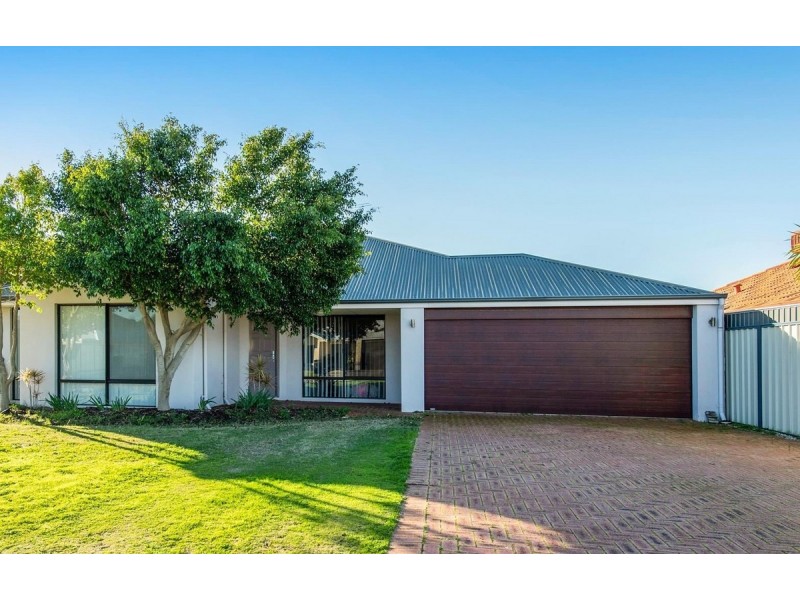 3 St Cloud Link, Meadow Springs WA 6210