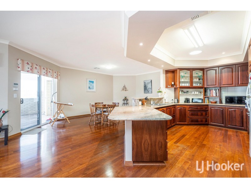 6 Sunset View, Wannanup WA 6210