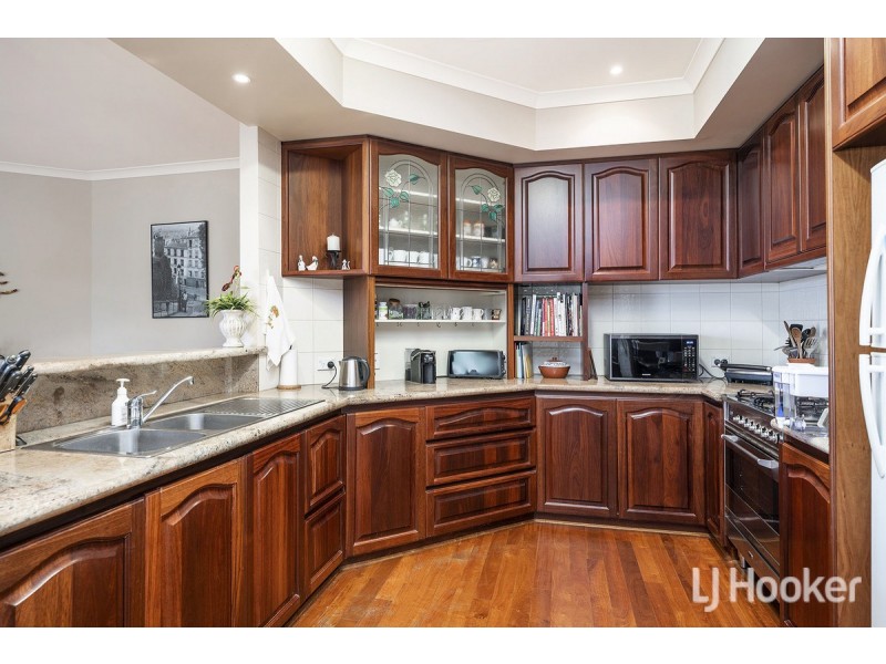 6 Sunset View, Wannanup WA 6210