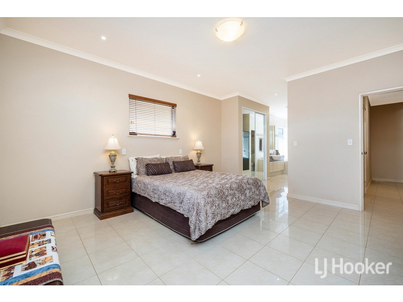 6 Sunset View, Wannanup WA 6210