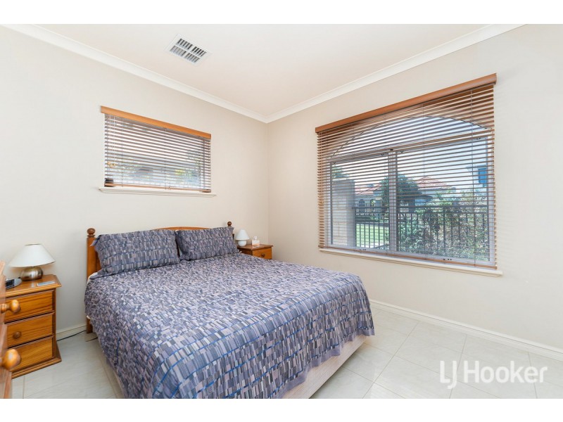 6 Sunset View, Wannanup WA 6210
