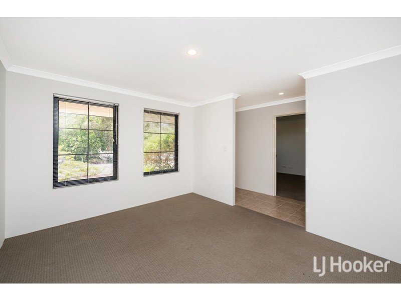 4 Padbury Road, Pinjarra WA 6208
